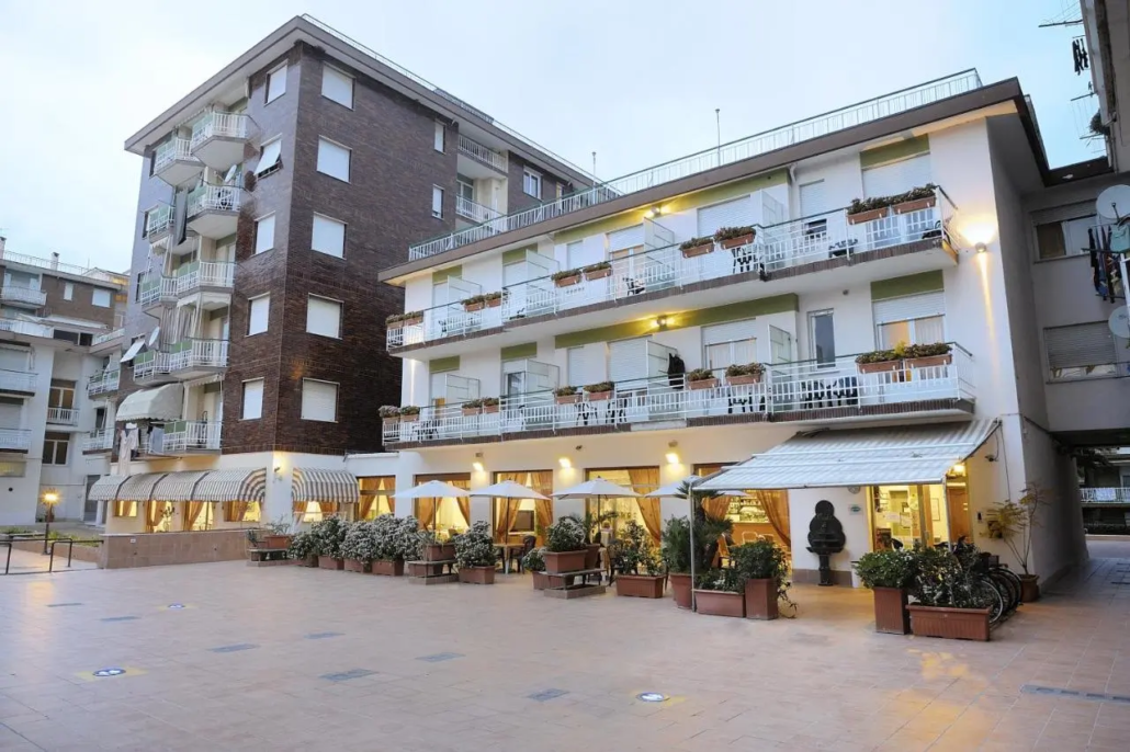 Hotel Arma – Arma di Taggia (IM)